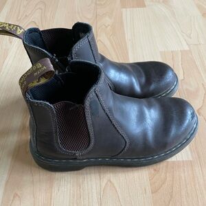 KIds Youth Doc Martens Chelsea Boots Brown Size 3 AS IS
